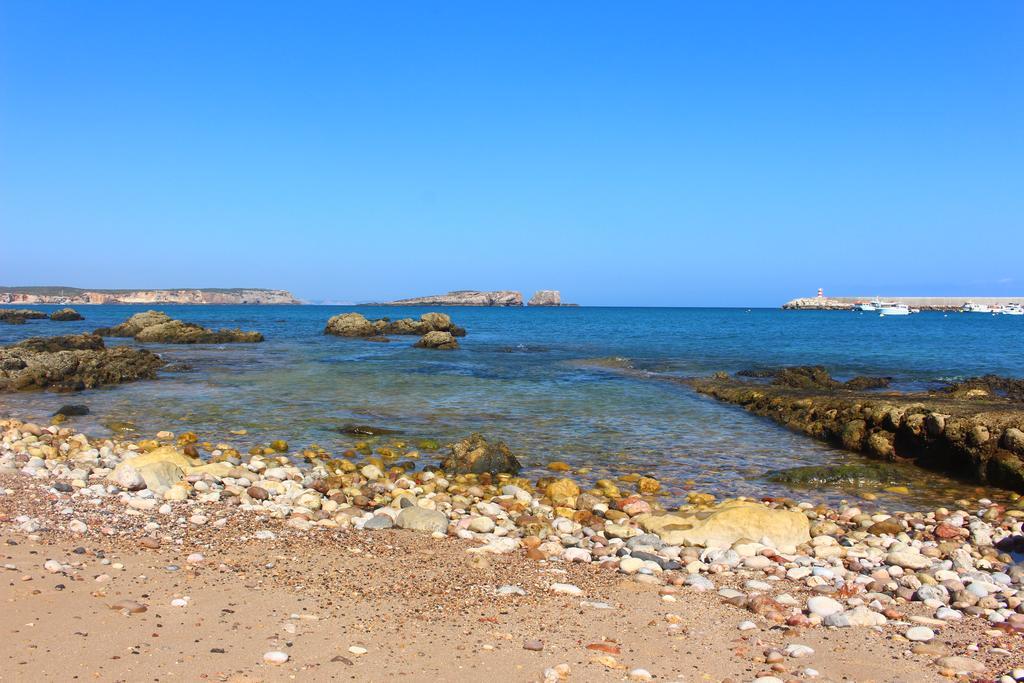 Sagres Sunny Room With Private Bathroom 300M From The Beach Ngoại thất bức ảnh